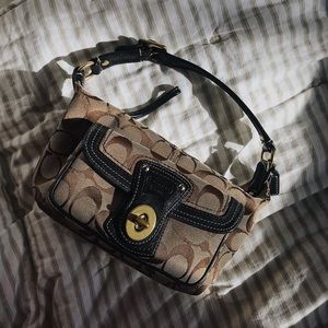 vintage classic brown coach purse